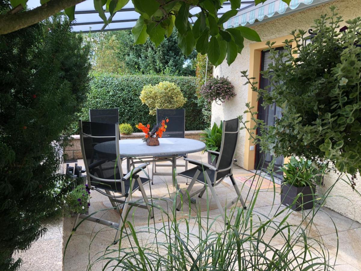 נויהאוזן Ferienhaus Erzgebirge "An Der Trebe" Mit Kamin Und Sauna מראה חיצוני תמונה