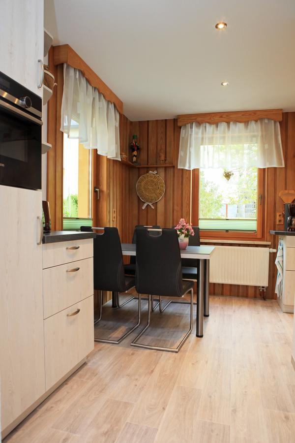 נויהאוזן Ferienhaus Erzgebirge "An Der Trebe" Mit Kamin Und Sauna מראה חיצוני תמונה